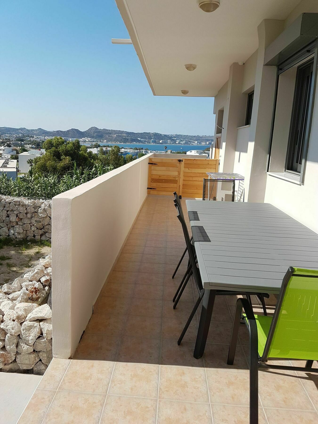 דירות פליראקי Miva Sea View מראה חיצוני תמונה